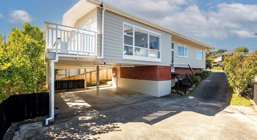  at 292 Beach Road, Campbells Bay, North Shore City, Auckland