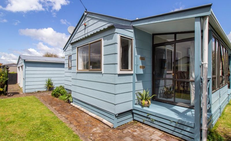  at 2 Grayson Avenue, Mangakakahi, Rotorua