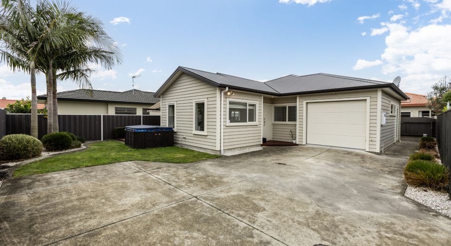  at 2 Warwick Crescent, Taradale, Napier, Hawke's Bay
