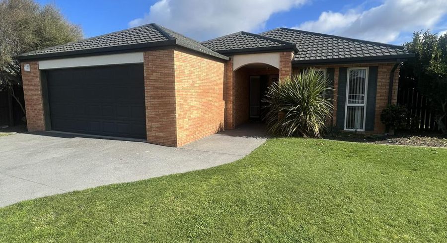  at 6 Blue Gum Place, New Brighton, Christchurch