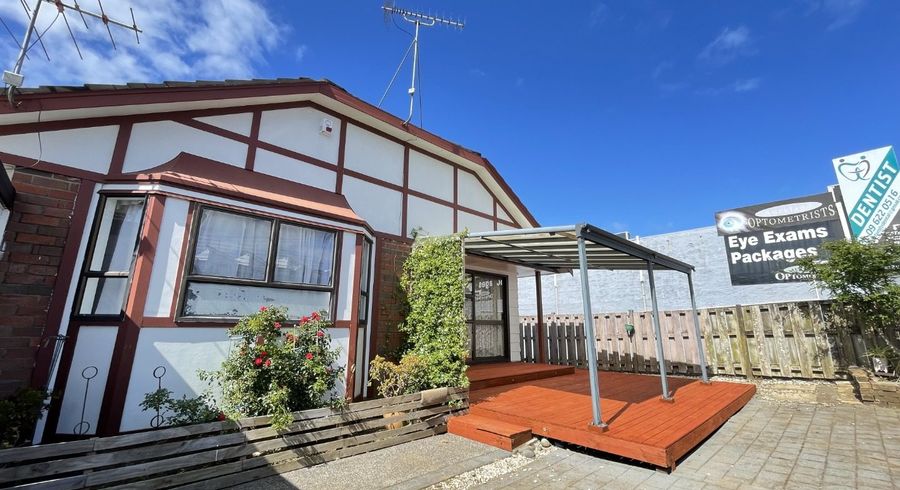  at 2/111 Trafalgar Street, Onehunga, Auckland City, Auckland