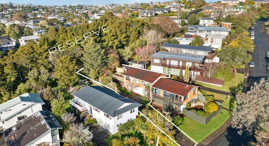  at 1/38 Mountbatten Avenue, Hillcrest, Auckland