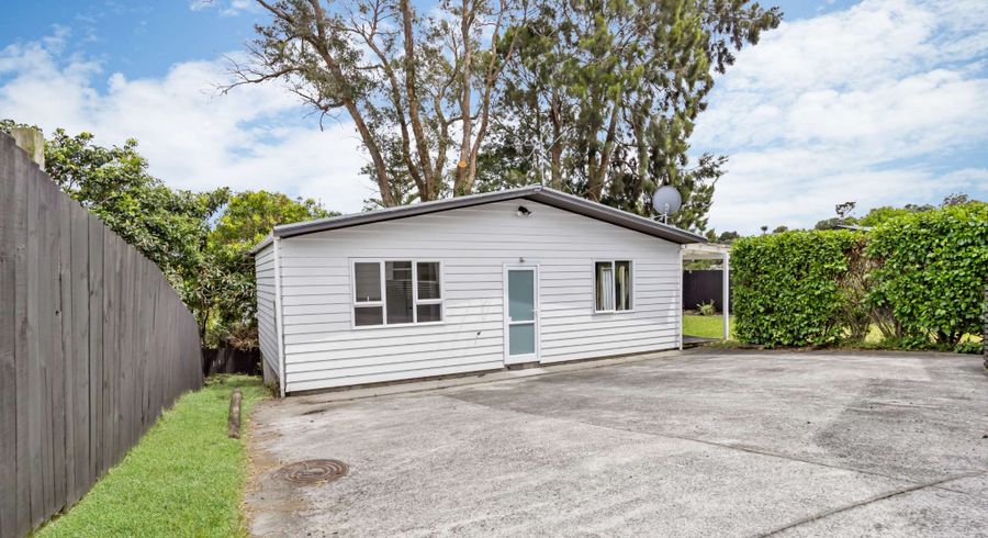  at 9a Flaunty Place, West Harbour, Waitakere City, Auckland