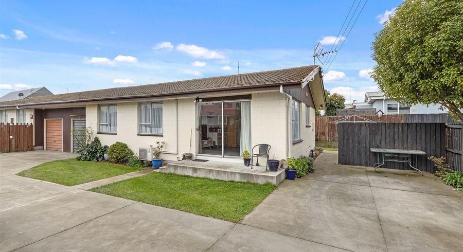 at 873A Beach Road, Waiake, Auckland
