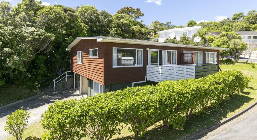  at 1/15 Bloomsbury Grove, Newlands, Wellington
