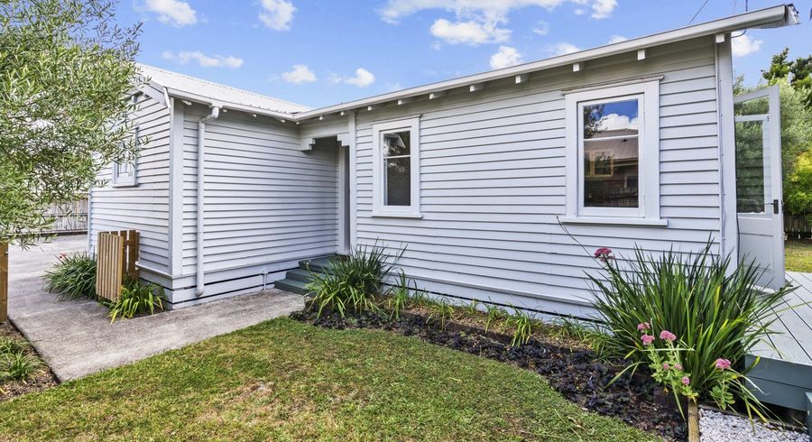  at 189A Clarkin Road, Fairfield, Hamilton