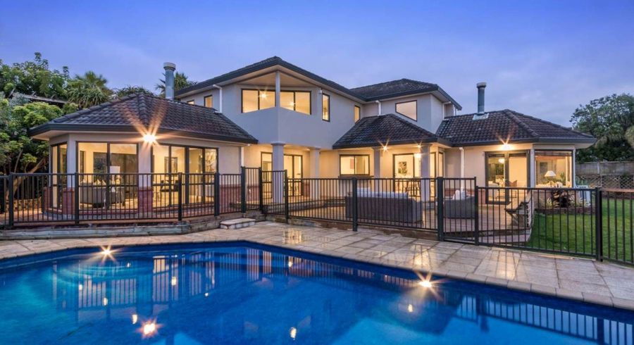  at 52 Burnaston Court, Dannemora, Manukau City, Auckland