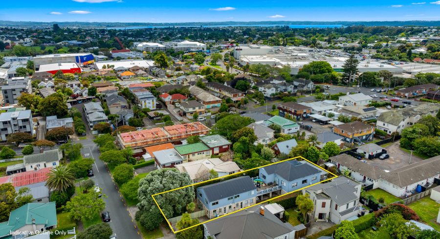  at 1/21 Grove Road, Sandringham, Auckland