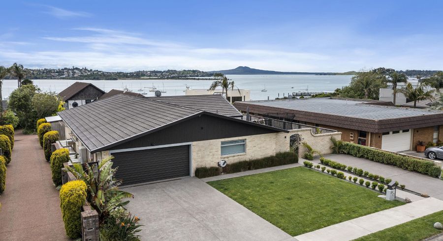  at 29 Clyside Avenue, Half Moon Bay, Auckland