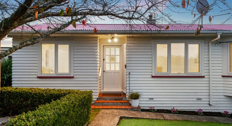  at 1/88 Verbena Road, Birkdale, North Shore City, Auckland