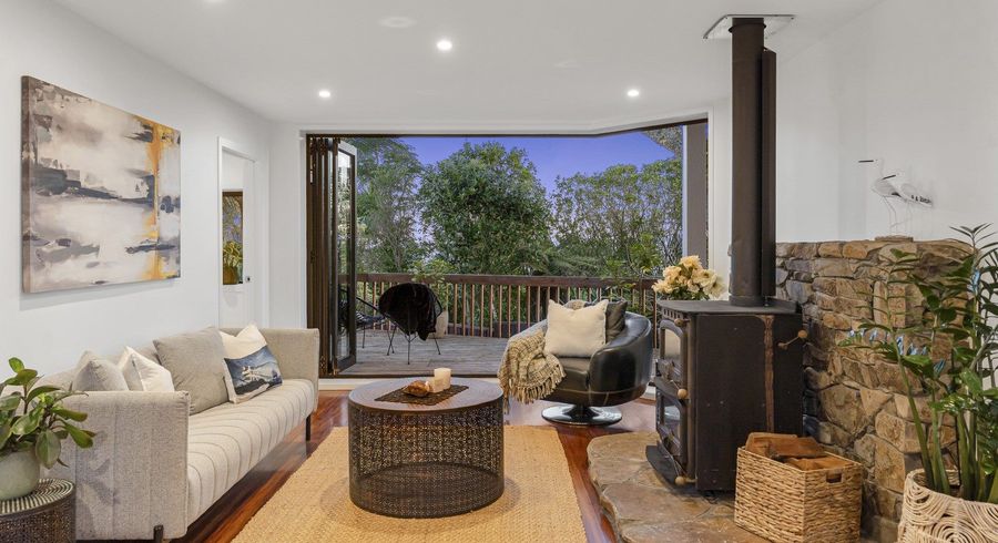  at 1/62 Rangatira Road, Beach Haven, Auckland
