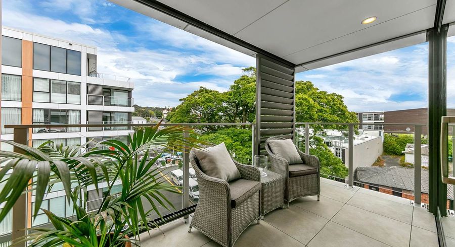  at 401/10 Lion Place, Epsom, Auckland