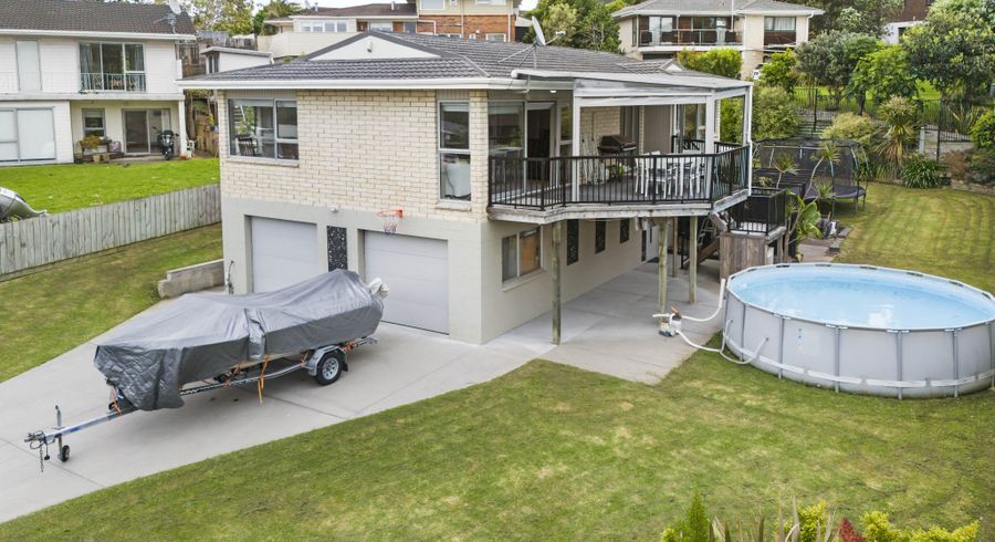  at 12 Tanglewood Place, Cockle Bay, Auckland
