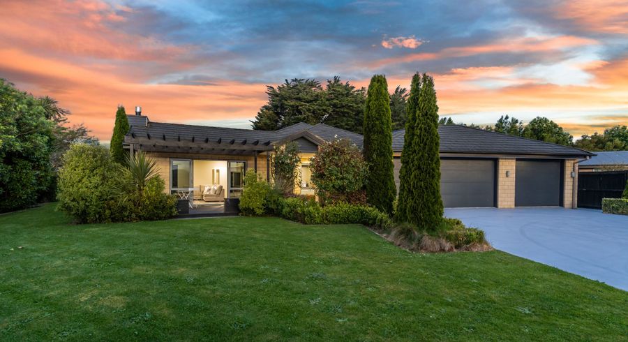  at 100 McMahon Drive, Aidanfield, Christchurch