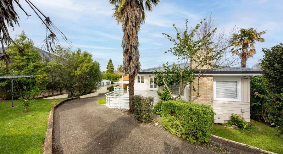  at 52 Cambridge Road, Hillcrest, Hamilton, Waikato