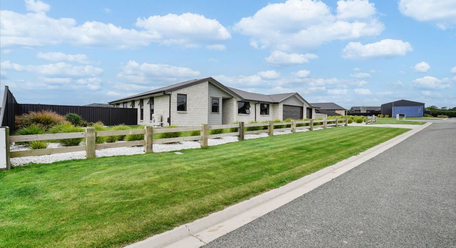  at 15 Chatham Rise, Seaward Bush, Invercargill