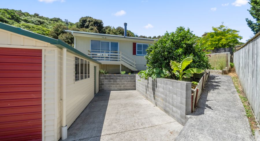  at 9 Takanini Grove, Stokes Valley, Lower Hutt