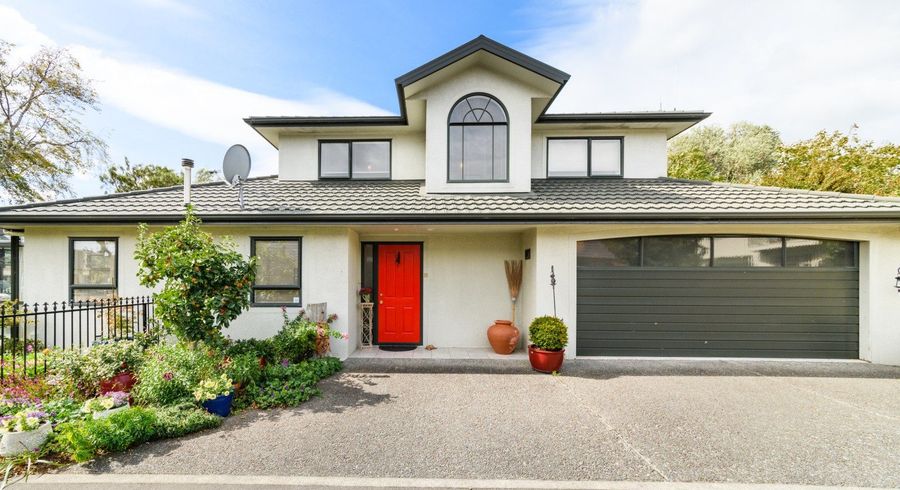  at 18 Winston Avenue, Hokowhitu, Palmerston North, Manawatu / Whanganui