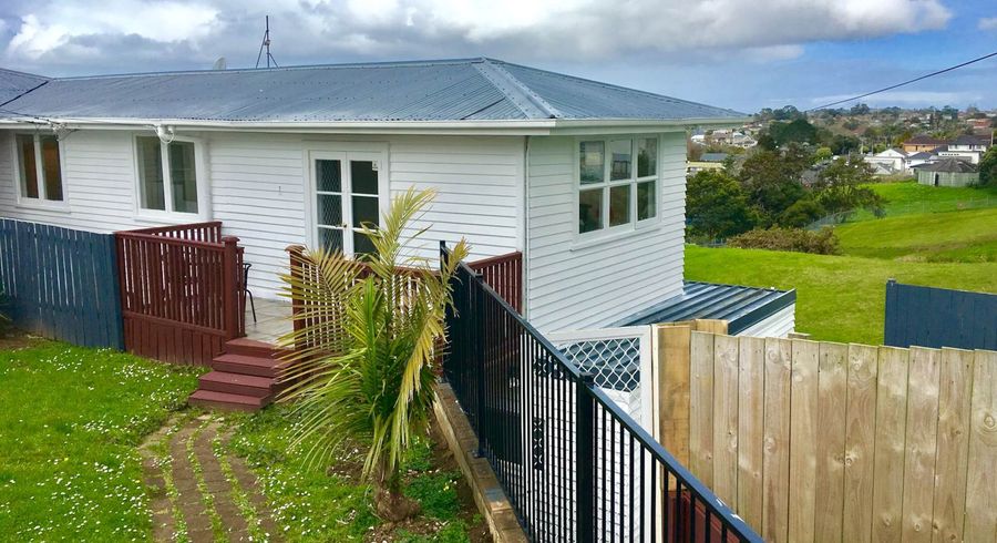  at 1/0 Richardson Road, Mount Roskill, Auckland