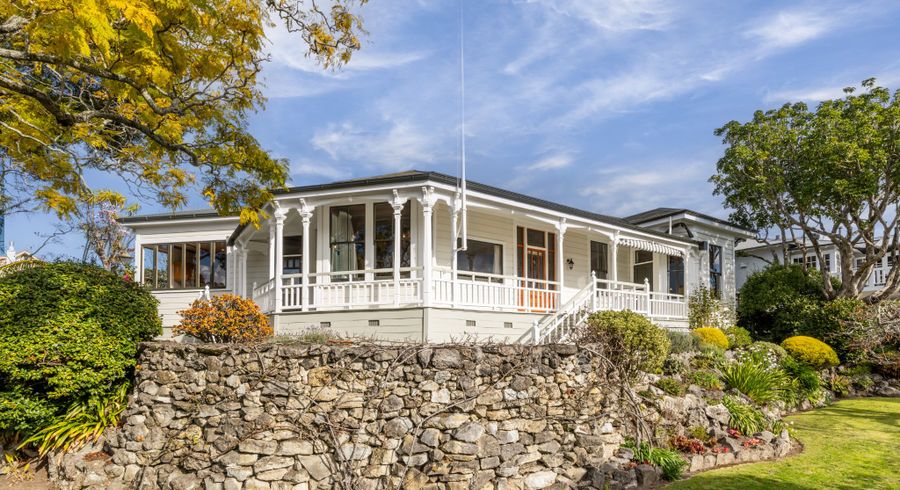  at 2 Lambton Road, Hospital Hill, Napier, Hawke's Bay