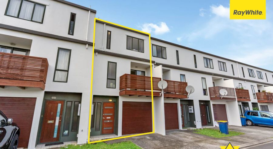  at 11/12 Ambrico Place, New Lynn, Waitakere City, Auckland