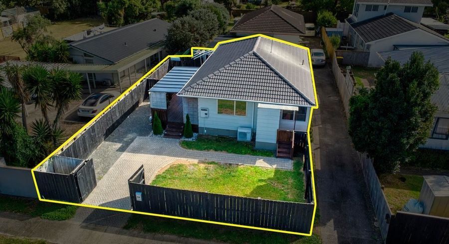  at 1/7 McInnes Rd, Weymouth, Manukau City, Auckland
