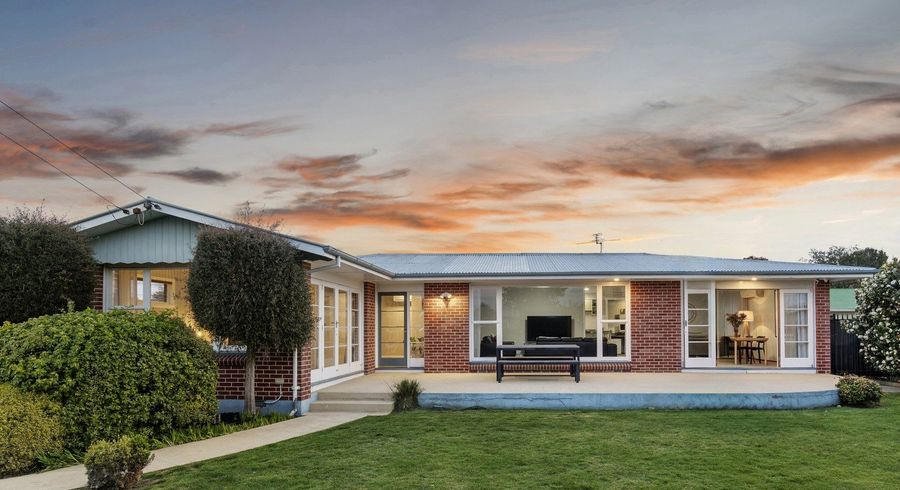 at 1 Santa Rosa Avenue, Halswell, Christchurch