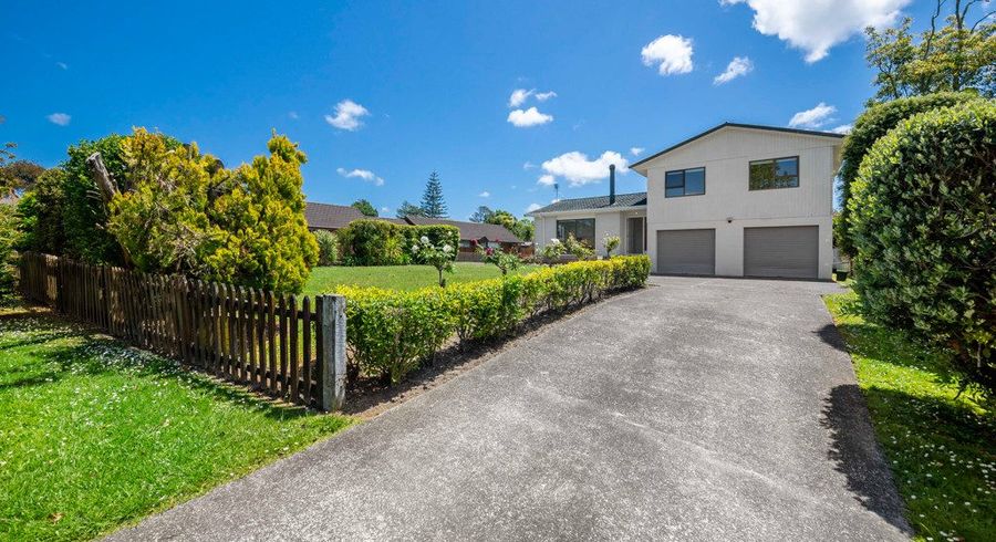  at 10 Pinotage Place, Huapai, Kumeu