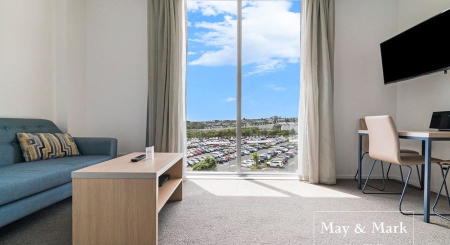  at 221/9 Kaipiho Lane, Albany, North Shore City, Auckland