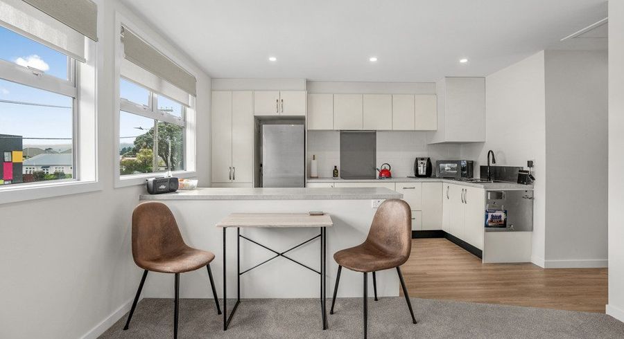  at 40E Cuba Street, Petone, Lower Hutt, Wellington