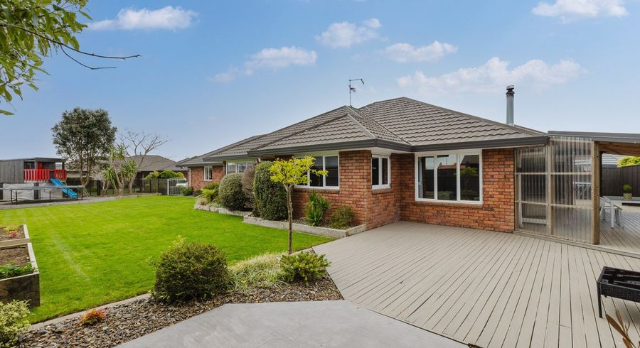  at 4 Lourie Way, Fitzherbert, Palmerston North