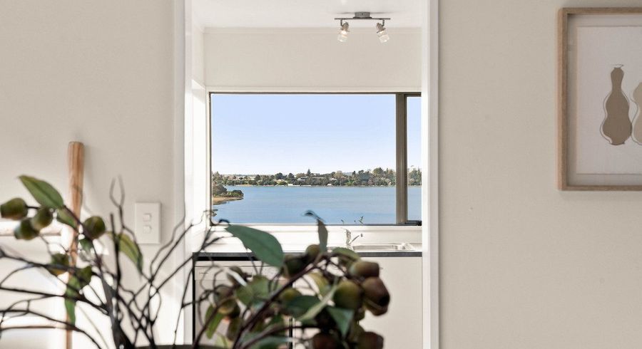  at 250b Grange Road, Otumoetai, Tauranga, Bay Of Plenty