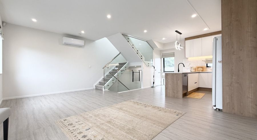  at 30B Tudor Road, Henderson, Waitakere City, Auckland