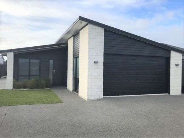  at 8 Robley Road, Pyes Pa, Tauranga, Bay Of Plenty