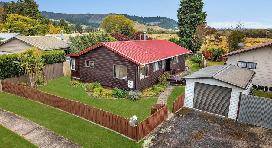  at 37B Aquarius Drive, Kawaha Point, Rotorua, Bay Of Plenty