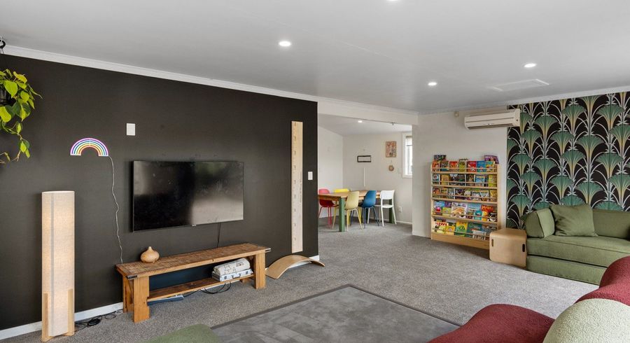  at 10 Burwood Road, Burwood, Christchurch City, Canterbury