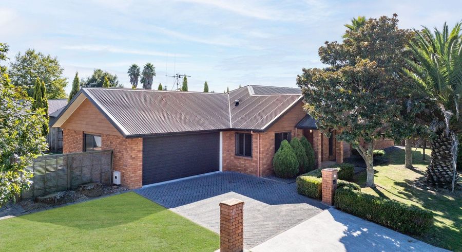  at 2 Shiraz Place, Rototuna, Hamilton
