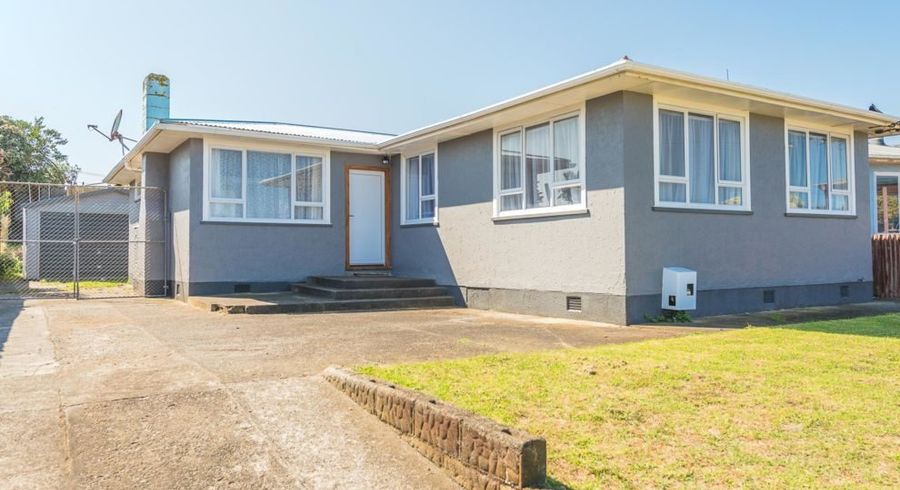  at 12 Aotea Street, Castlecliff, Whanganui, Manawatu / Whanganui
