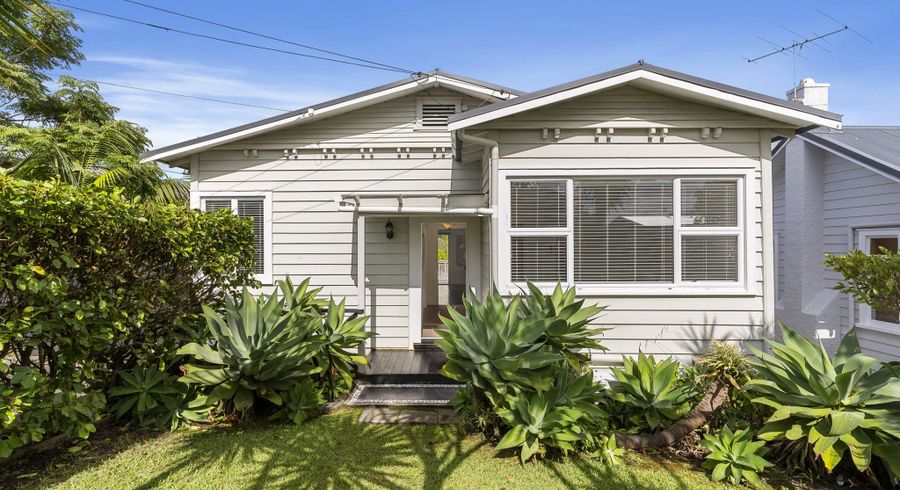  at 60 School Road, Morningside, Auckland