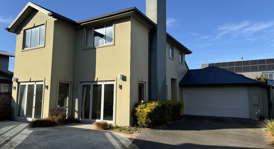  at 38 Aikmans Road, Merivale, Christchurch City, Canterbury