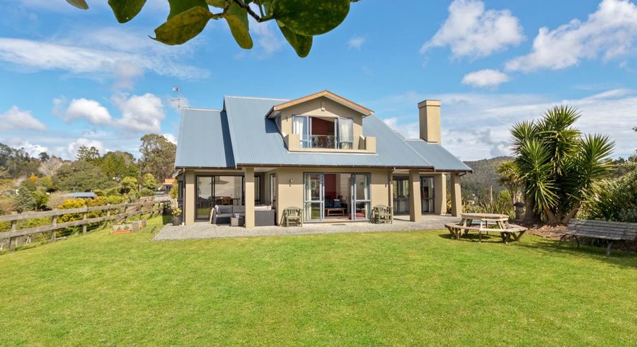  at 56 Christian Road, Swanson, Auckland