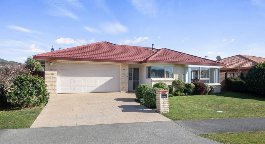  at 86 Guildford Drive, Paraparaumu, Kapiti Coast, Wellington