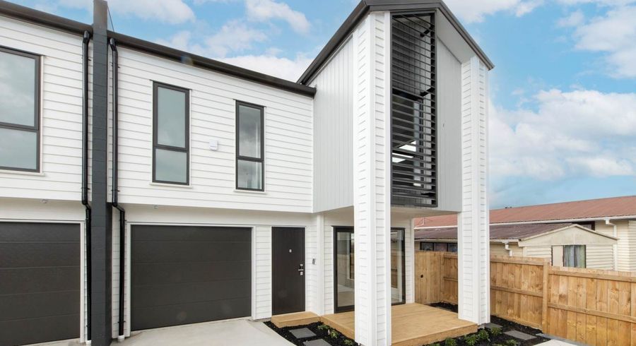  at 7C & 7D Queen Mary Avenue, New Lynn, Waitakere City, Auckland