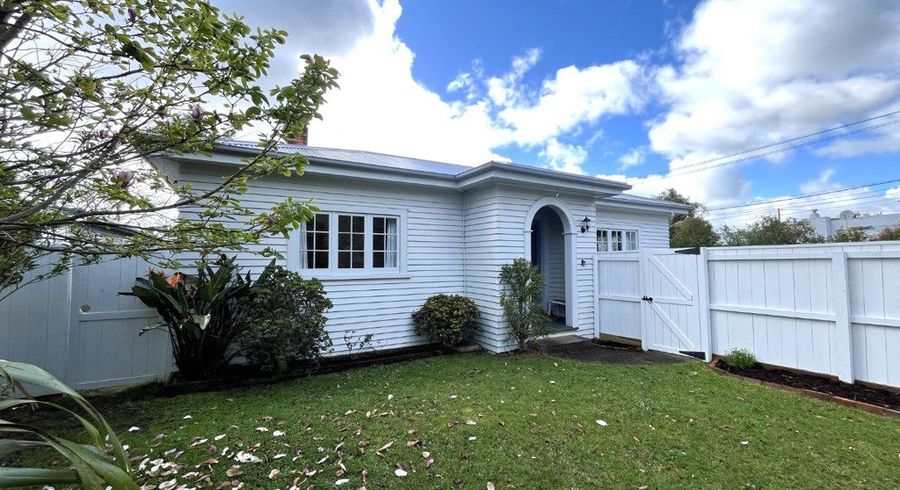  at 101 Lancaster Road, Beach Haven, North Shore City, Auckland