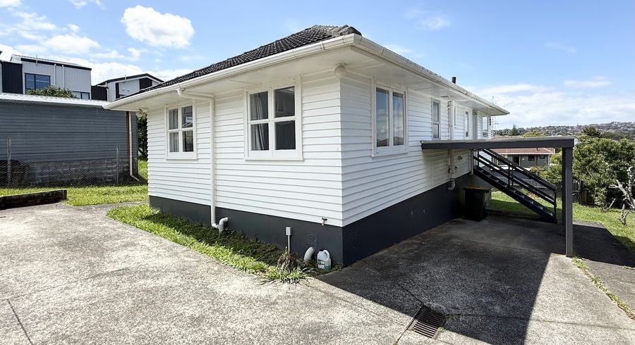  at 16 Graham Bell Avenue, Mount Roskill, Auckland