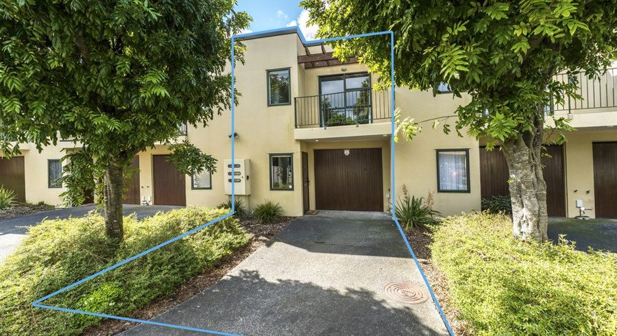  at 11/17 Harbour View Road, Te Atatu Peninsula, Waitakere City, Auckland