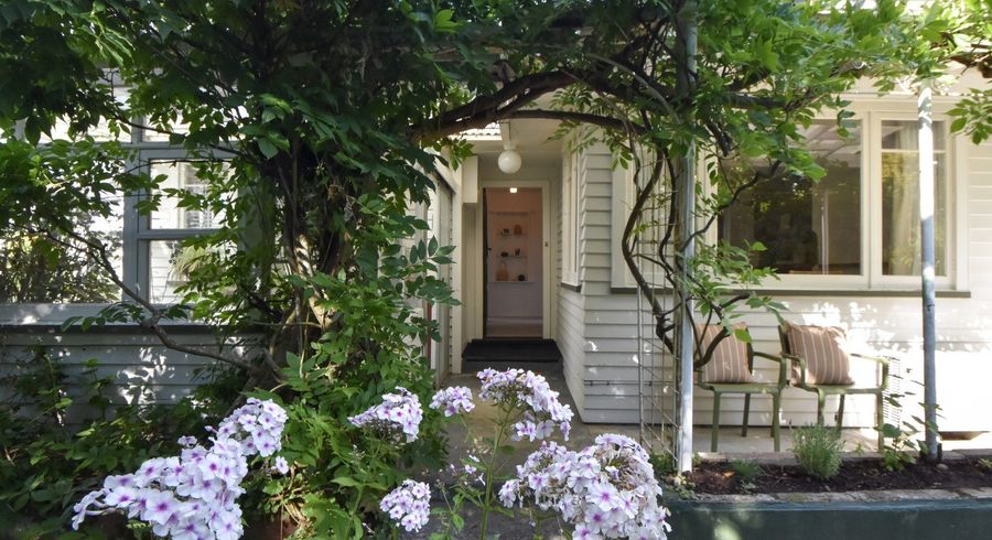  at 87 Kent Street, Carterton