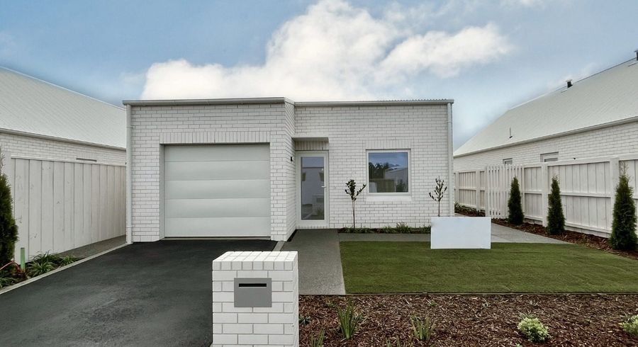  at 5 Pye Road, Geraldine Downs