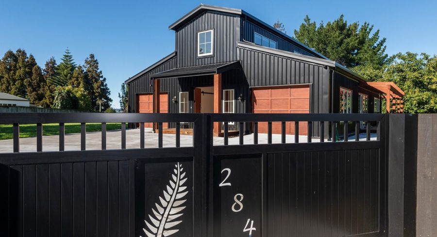  at 284 Cambridge Road, Bethlehem, Tauranga, Bay Of Plenty