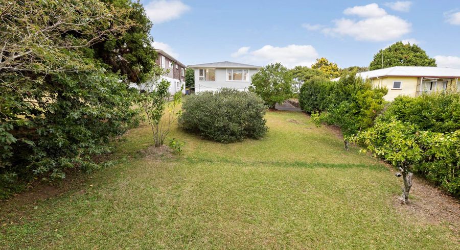 at 62 Hobsonville Road, West Harbour, Auckland